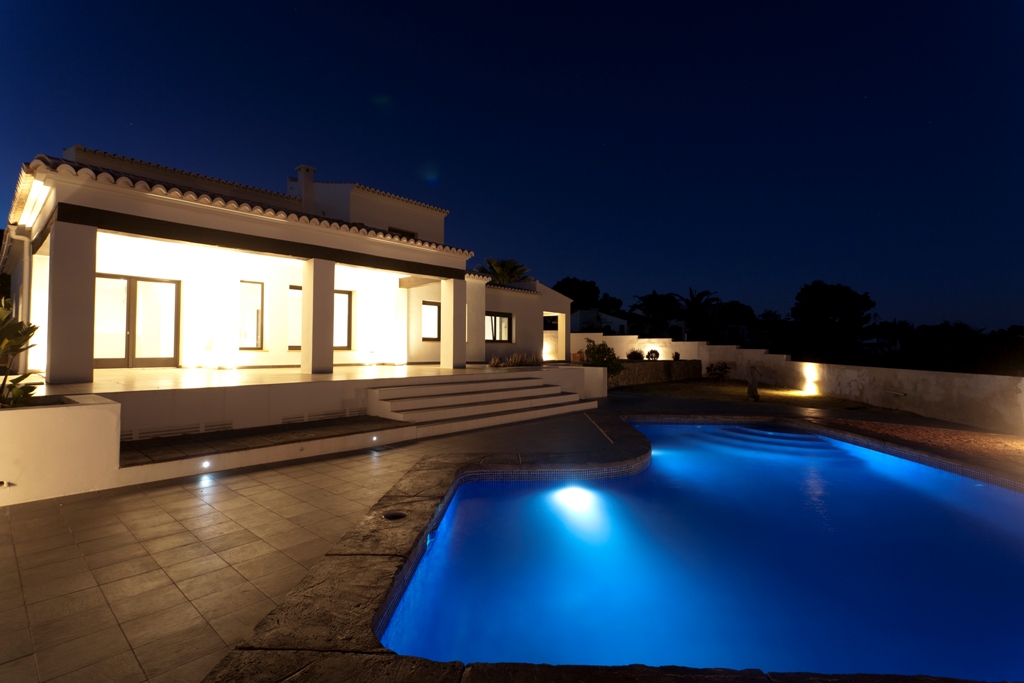 Fantastische Villa im mediterranen Stil mit Aussicht in Moraira